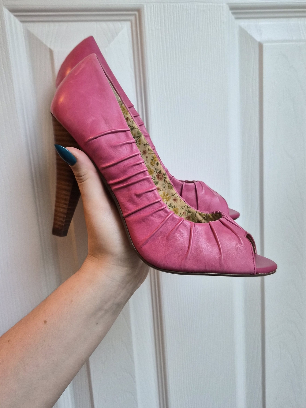 Seychelles Women's Round of Applause Peep-Toe Pink Pump
